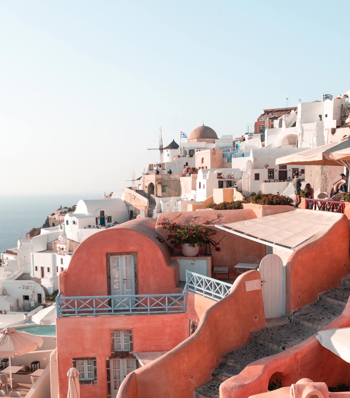 A Refined Collection of Suites in Santorini